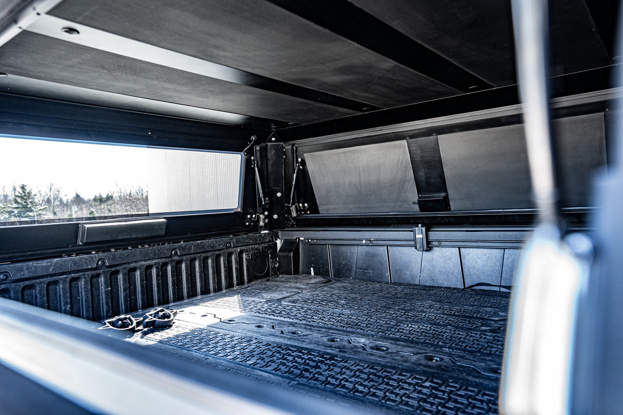 U-Guard Overland Series EL Cap (Chev / GMC - Silverado / Sierra 2019-2025 5'8" Bed) Truck Bed Cap