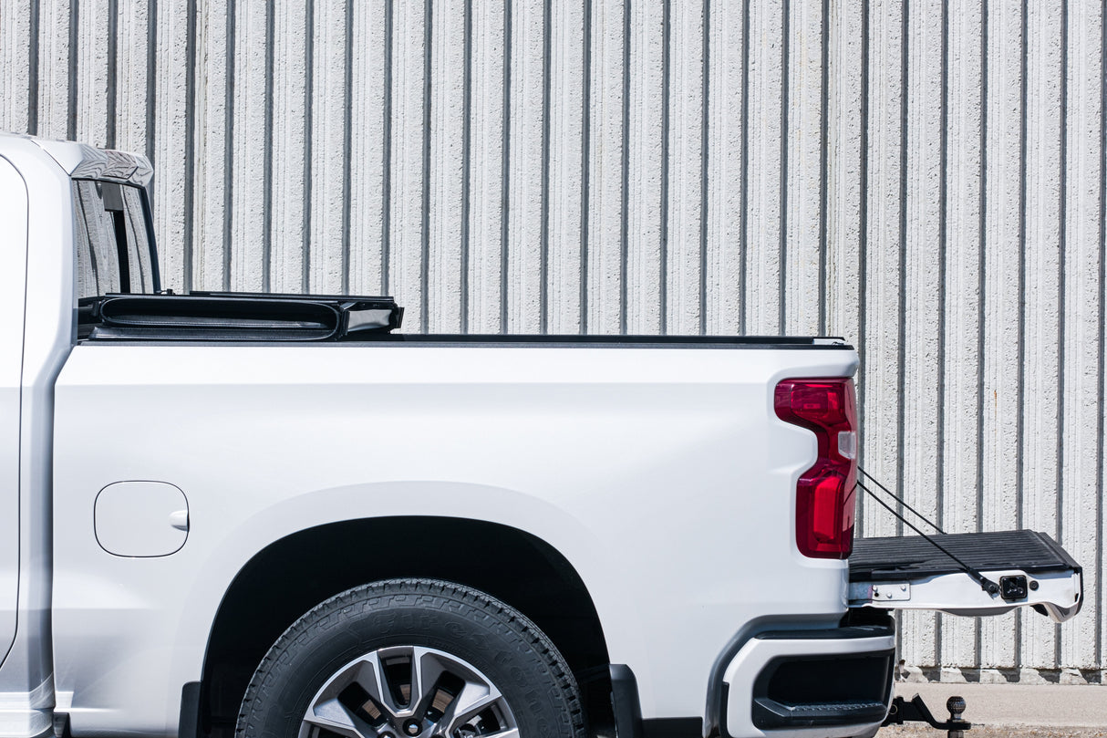 U-Guard Soft Tri Fold Tonneau Cover (Ram 1500 DT New Body 2019-2025 5'7 Bed) Excl. Rambox