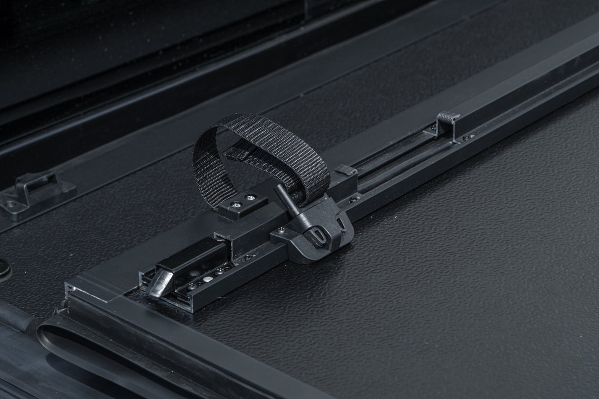 U-Guard Low Profile Flip up Tonneau Cover (Ford Ranger 2019-2023 5' Bed)