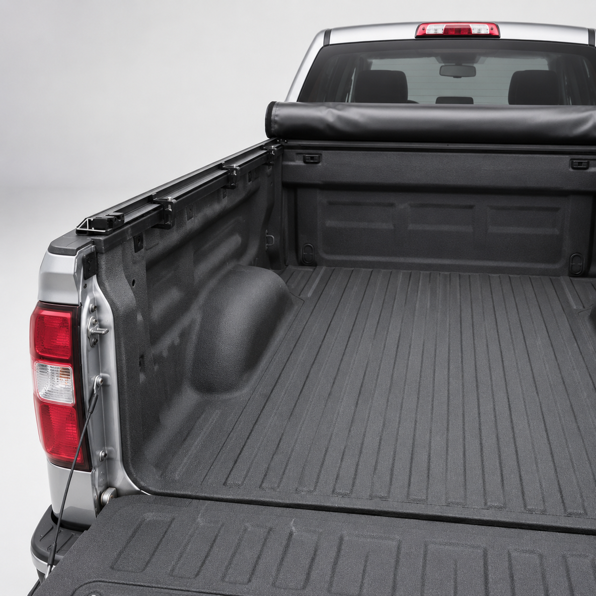 U-Guard Overland Series Soft Roll-Up Tonneau Cover (Ford F-150 2015-2027 5.5FT Bed)