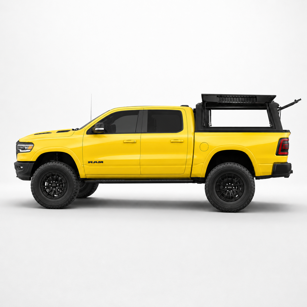 Ram 1500 19-26 (New body) Overland Series Modular Truck Cap